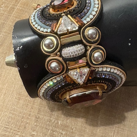 IZABELA FELINSKI BURGUNDY STONE  BRACELET - Picture 5 of 11